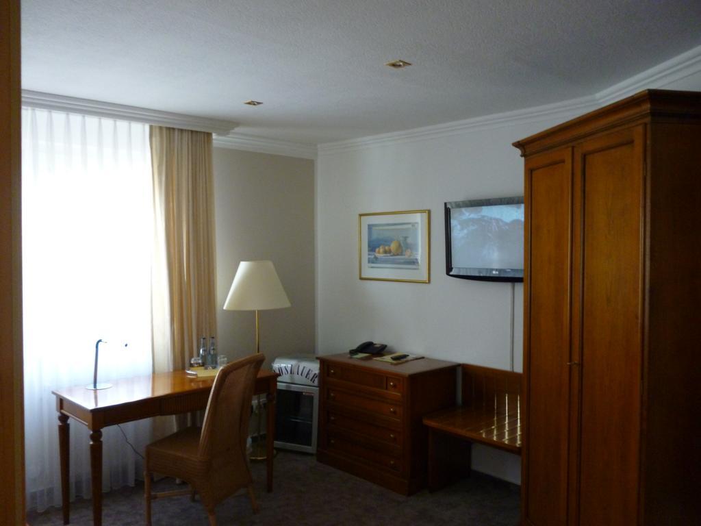 Hotel Goedecke Sarstedt Exterior photo