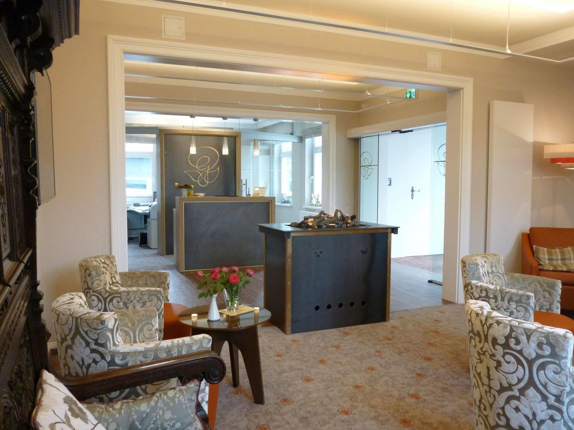 Hotel Goedecke Sarstedt Exterior photo
